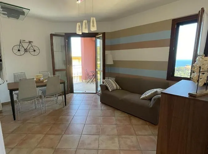 Casa Del Grillo Lägenhet Costarainera